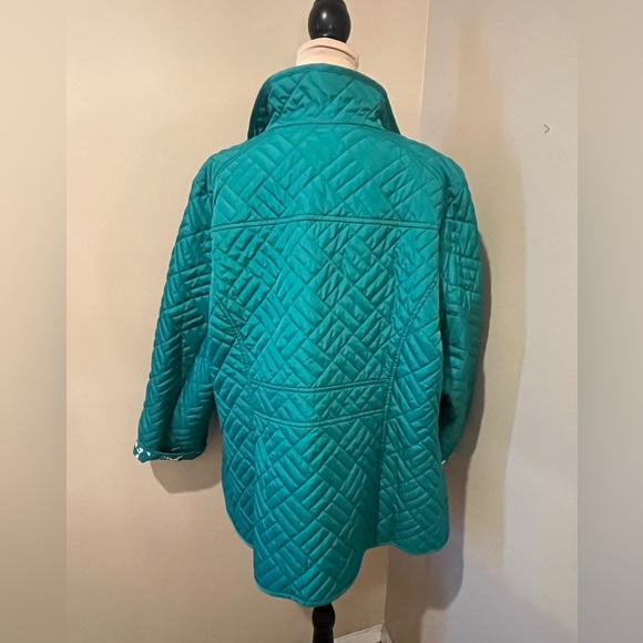 Susan Graver Kelly Green Quilted Packable Jacket with carry bag, size 1X - Picture 5 of 13